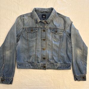 GAP Women's Light Blue Denim Jacket